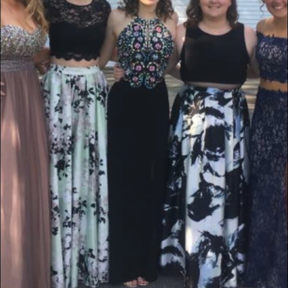 Blondie Nites Black Colorful Beaded Prom Dress✨ - Picture 4 of 6